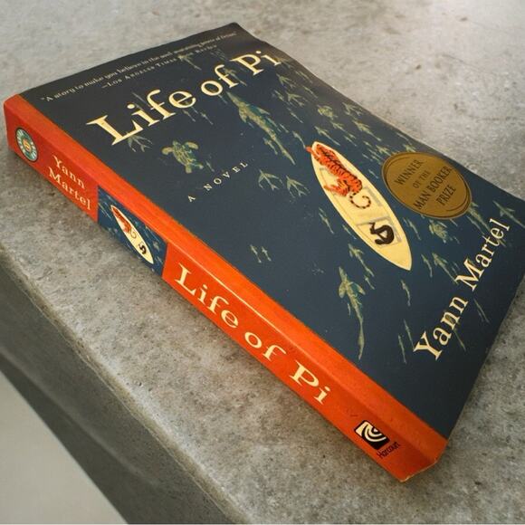 LIFE of Pi 👁️ First U.S. Edition . 📣 Yann Martel . Winner of Man Booker Prize - Picture 8 of 9